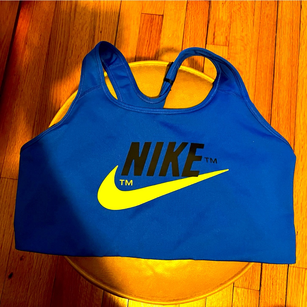 Women’s Nike Sports Bra